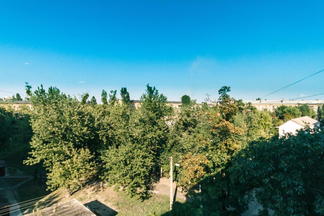 Apartment Near Metro Station Darnitsa Kiew Exterior foto